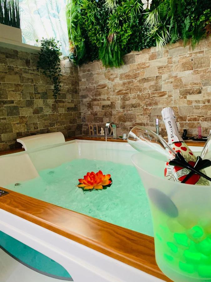 Suite I Biddizzi Da Sicilia Catania Exterior photo